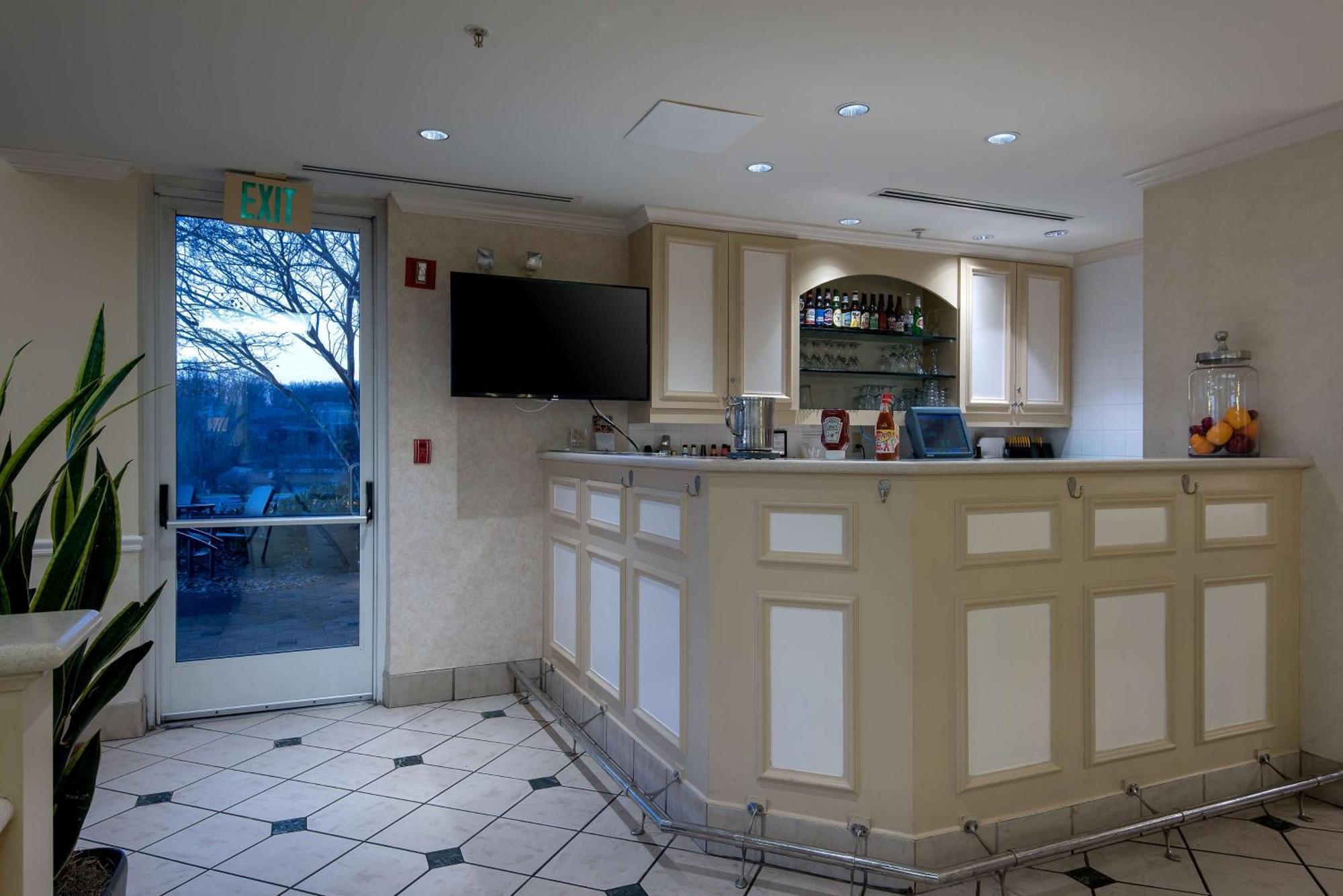 Hilton Garden Inn Owings Mills Bagian luar foto